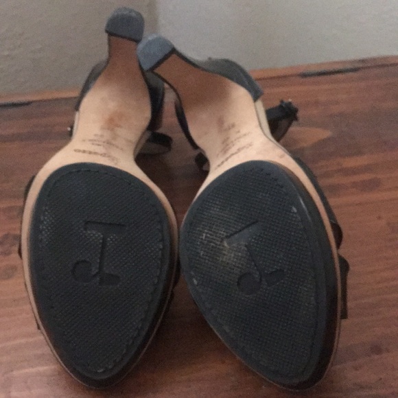 Pair of lovely black patent Repetto heels - Picture 3 of 4